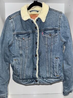 Levi's Light Blue Denim Jacket with Cream Sherpa Collar